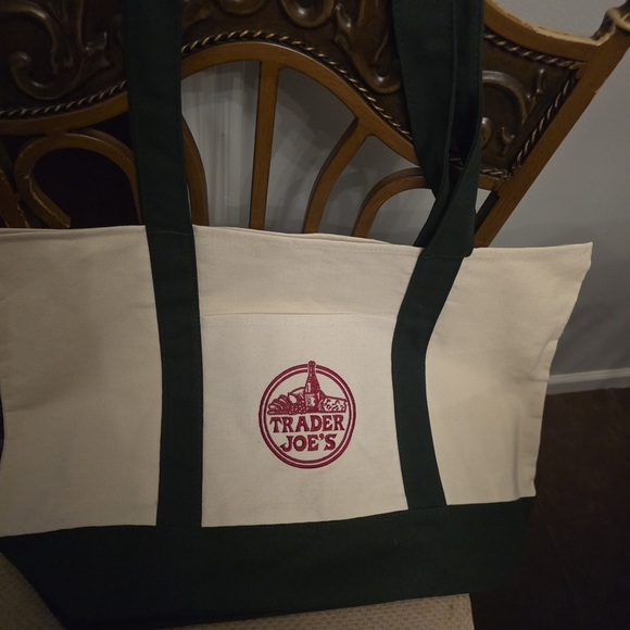 NWT - Large Trader Joes Green and Cream Tote Bag - Picture 3 of 8